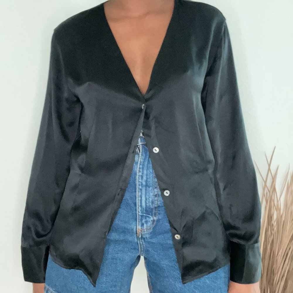 Vince silk v neck